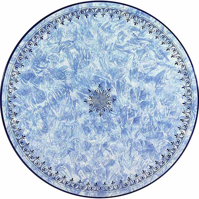 Runde Tischplatte handbemalt mit blauem Muster und schwarzen Verzierungen